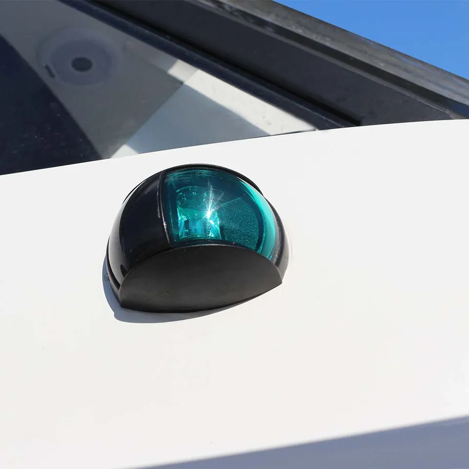 hella-marine-naviled-compact-2-nm-steuerbord-navigationslicht image 1